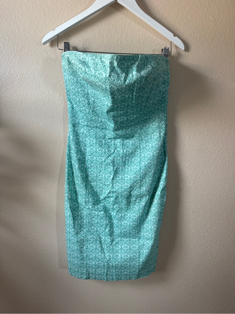 Express Strapless Mint Green Printed Sheath Dress 5/6